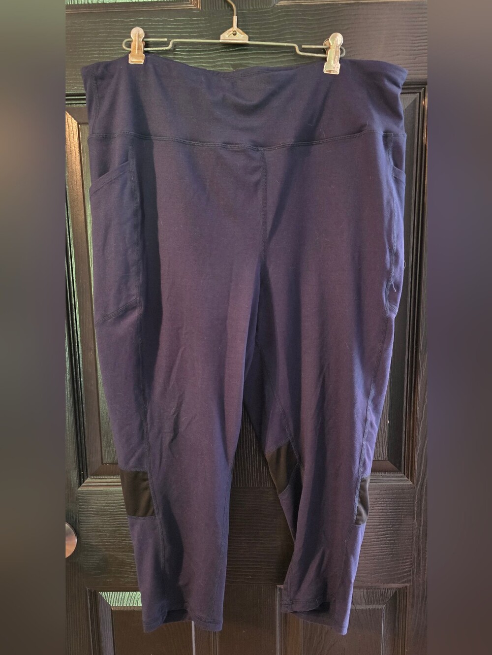 Rise Navy Blue Capri Active Leggings with Side Pockets